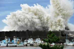 新闻哈哈镜：曾经毁掉小半个日本的海啸