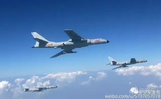 中国空军赴南海战巡 囊括所有机种