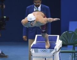 100米自由泳宁泽涛半决赛出局 总成绩排第12