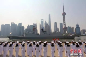 早新闻:海军远航访问编队海军建军节启航