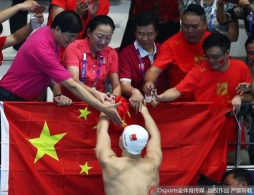 孙杨爸爸：200米自由泳金牌对儿子是鼓励