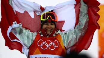 金斯伯里获得加拿大自由式滑雪最佳运动员