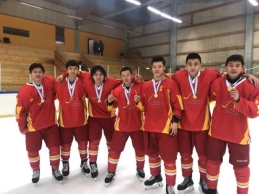 U20男冰世锦赛中国以5-1澳大利亚夺得冠军