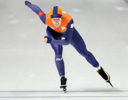单项速滑世锦赛男女1500米：荷兰选手夺冠