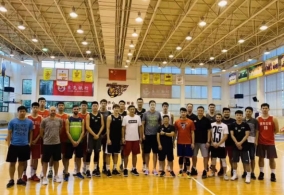 广东8月赴新疆集训 杜锋加速培养年轻球员