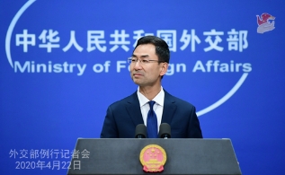 外交部：五大举措为海外中国公民提供帮助