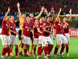 中国足球更需要契约精神 拿世俱杯更蒙羞