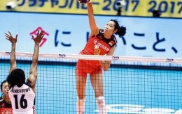 女排大冠军杯中国3-1美国 朱婷首发21分