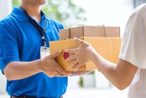 邮政局：上半年邮政行业业务收入超5000亿元
