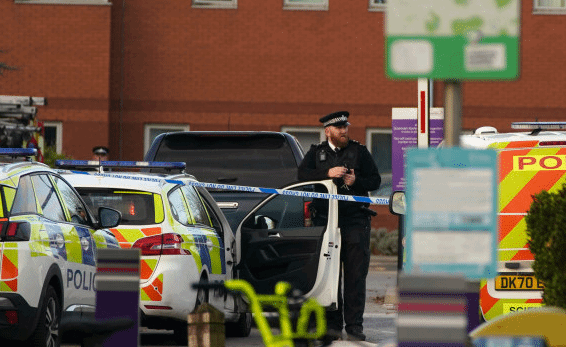 英国利物浦发生汽车爆炸 反恐警察介入调查