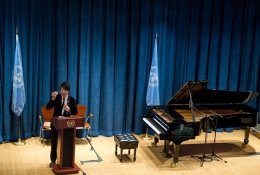 中国钢琴家郎朗获任联合国和平使者