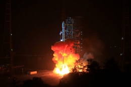 “嫦娥三号”探测器发射升空