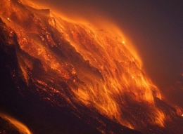 澳大利亚山火吞噬煤矿连烧三周