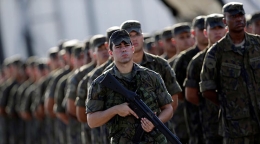 巴西国防部部长向里约调兵 全力保障安全