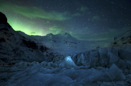 加拿大摄影师记录冰岛旅行
