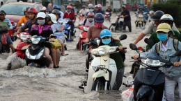 越南芹苴潮水泛滥