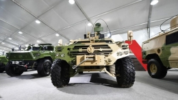 天津：防务车辆装备展
