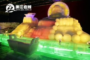 杭州用1000吨冰营造北国冬天[组图]