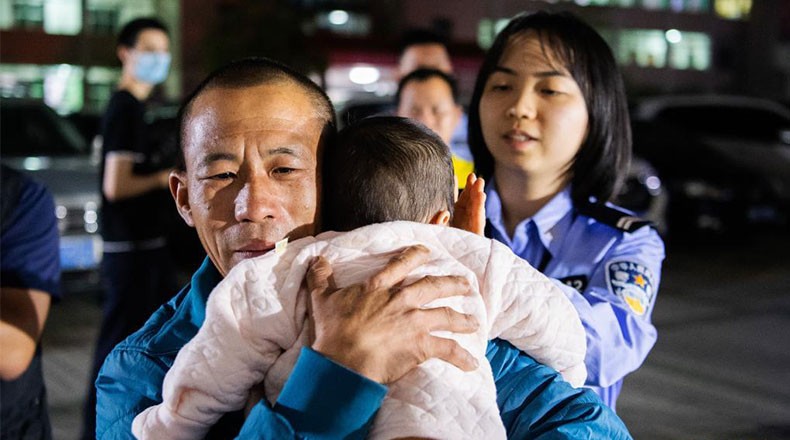广东“团圆行动”找回228名被拐、失踪儿童