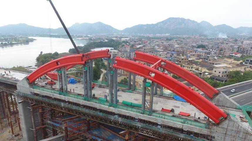 新建福厦铁路九龙江特大桥加紧建设