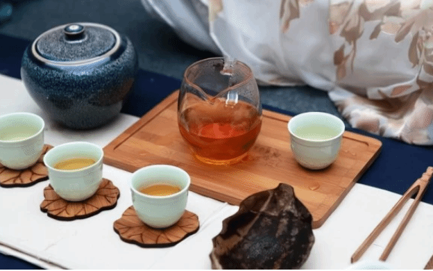 买茶叶有“3个特征”8成是香精茶 便宜也别买