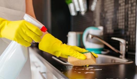 厨房容易藏污纳垢 九个妙招帮你清理厨房的卫生