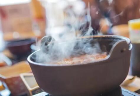 高温能杀死细菌 那变质的食物煮沸后是不是还能吃