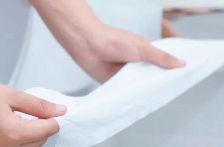 湿厕纸可以用来擦嘴吗？和普通纸巾有什么区别？