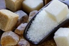 什么是“精制糖”？哪些食物精制糖含量高？