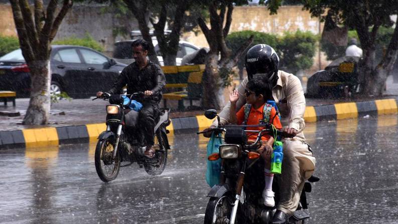 巴基斯坦遭遇强降雨