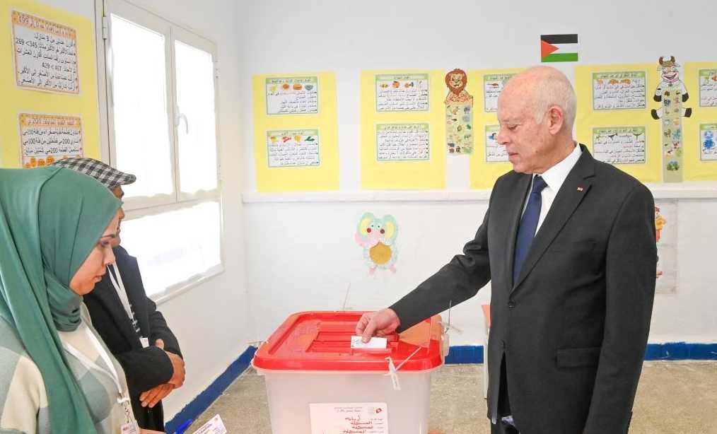 突尼斯举行地方议会选举