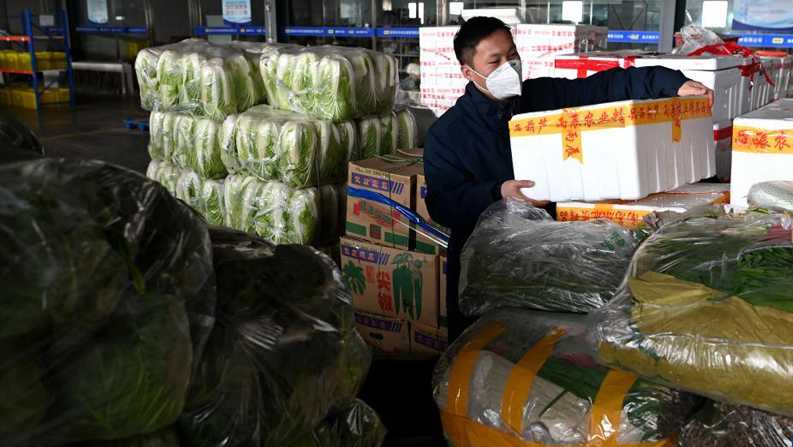 西安：精益求精保障封控区蔬菜供给安全