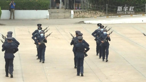 香港警察首次以中式步操亮相 反恐演习超级燃