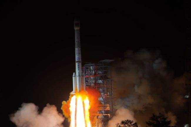 成功发射通信技术试验卫星九号 2021中国航天收官