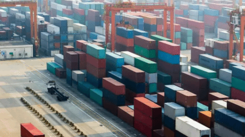 全国监测港口完成货物吞吐量环比增长8.3%