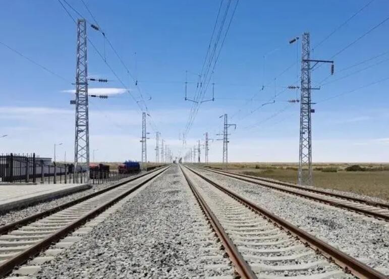 上半年全国铁路建成投产新线2043.5公里