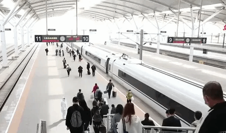 世界首条高寒地区高铁10岁了 已运送旅客6.7亿人次