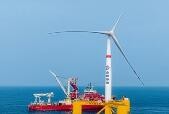 我国首座深远海浮式风电平台“海油观澜号”成功并网投产