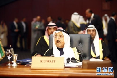 ​科威特埃米尔宫：科威特埃米尔萨巴赫去世