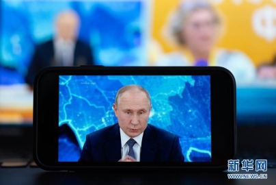 俄总统普京在年度记者会上高度评价俄中关系