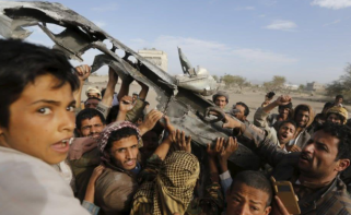 沙特南部一机场遭胡塞武装袭击 未造成伤亡