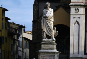 意大利举行系列活动 纪念诗人但丁逝世700周年