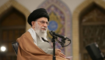 伊朗最高领袖哈梅内伊：美国应率先解除制裁