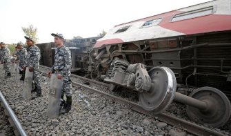 埃及发生的列车脱轨事故死亡人数增至23人