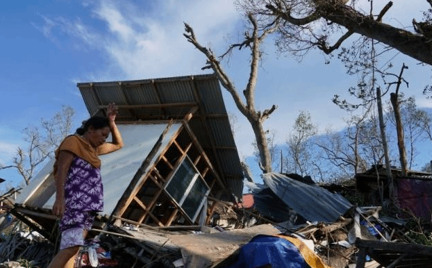 台风“雷伊”已致菲律宾405人死 约450万民众受灾