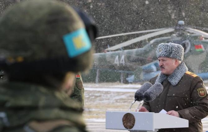白俄罗斯总统高度评价集安组织维和部队作用