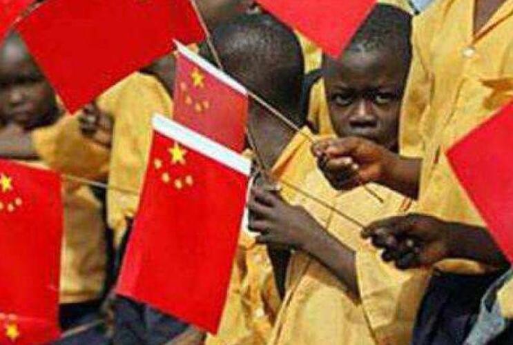 赞比亚总统：中国等亚洲国家为非洲减贫提供经验