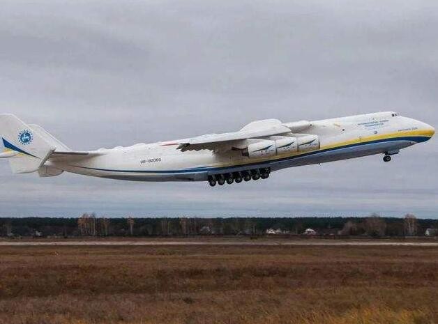 俄媒体人士表示俄军摧毁安-225运输机是假消息