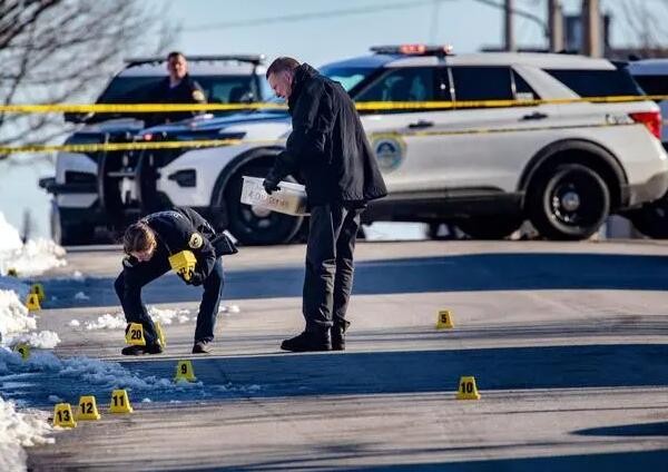 美国艾奥瓦州校园枪击事件致1死2伤
