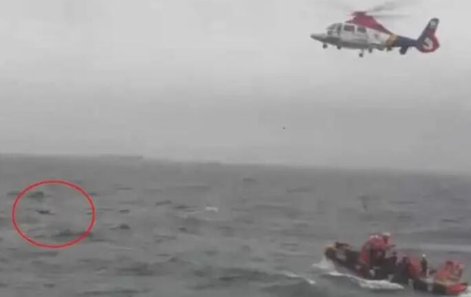 韩国一架海警直升机坠海 2人遇难1人失踪